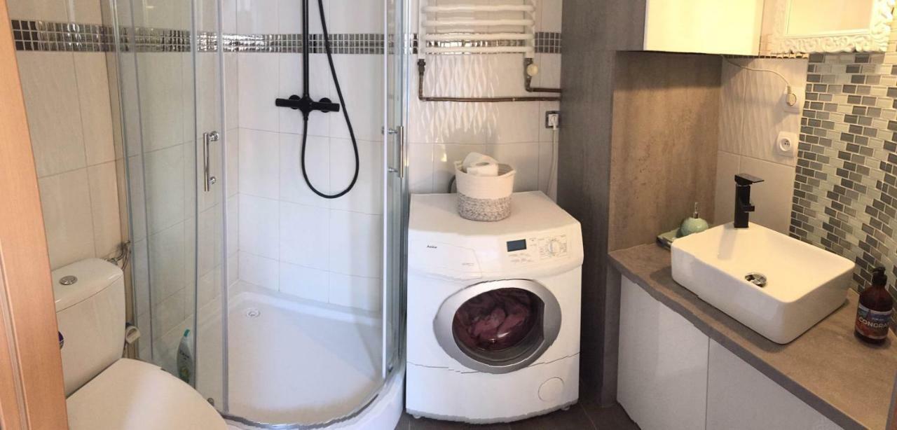 Appartement Apartament Na Cechowej à Bielsko-Biała Extérieur photo